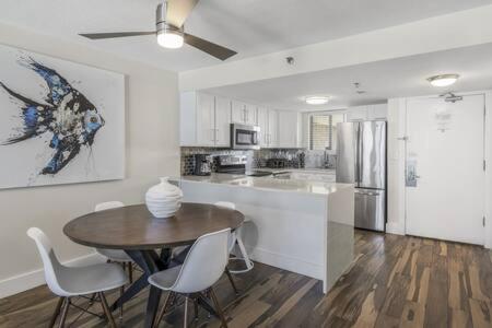 דסטין The Scallop By Brightwild-Beachfront Condo מראה חיצוני תמונה