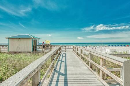 דסטין The Scallop By Brightwild-Beachfront Condo מראה חיצוני תמונה